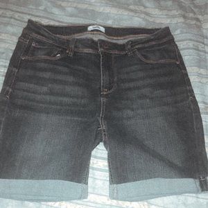 Dark washed cuffed shorts